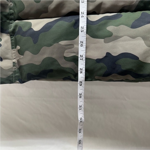 Arctic Expedition Camo Puffer Jacket Hooded - Men's Size L - Picture 7 of 9